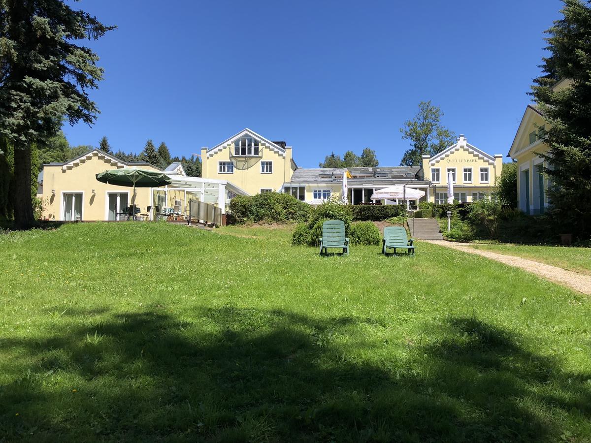 Hotel Quellenpark Bad Elster Exterior foto